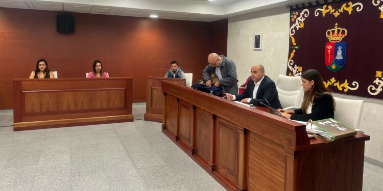 Villares libera más de 1,2 millones de remanente para mejoras del servicio de agua y obras en vías públicas