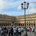 La marea blanca contra el cáncer inunda las calles de Salamanca