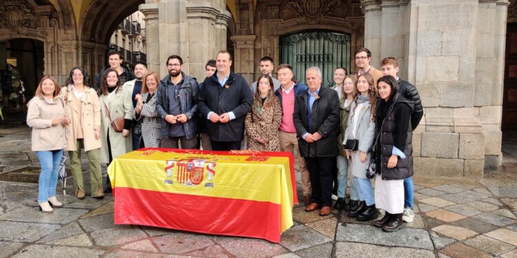 El PP celebra la Hispanidad y condenada las desigualdades que sufren los españoles por los ‘chanchullos’ del Gobierno