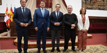 Ferran Adrià muestra a los alumnos de la USAL los límites de la creatividad y la innovación