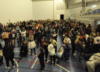 Los disfraces y las ganas de disfrutar de los más pequeños conquistan las calles de Santa Marta