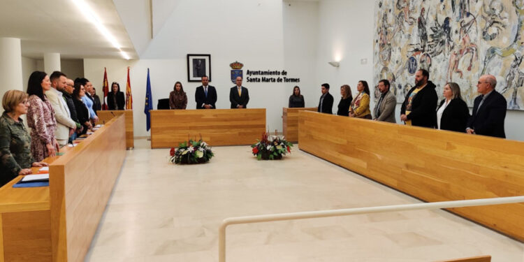 Santa Marta da un paso más para la construcción de las viviendas protegidas y la conexión a la red de agua de Salamanca