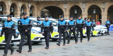 Salamanca rinde homenaje a la Policía Local en su 175º aniversario y le dedicará la rotonda de La Aldehuela