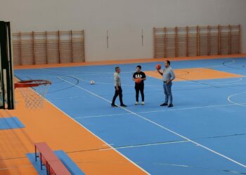 Renovación integral del suelo, la iluminación y la pintura del Pabellón Municipal ‘Fay’