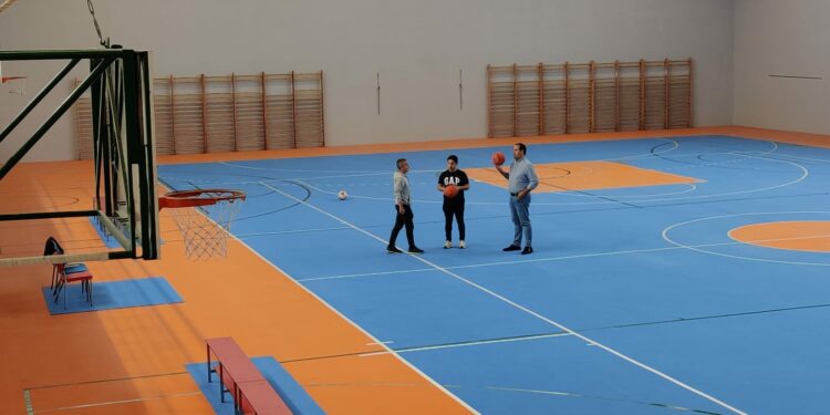 Renovación integral del suelo, la iluminación y la pintura del Pabellón Municipal ‘Fay’