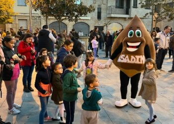 Aldeatejada, Castellanos de Moriscos y Carrascal de Barregas disfrutarán de una castañada otoñal