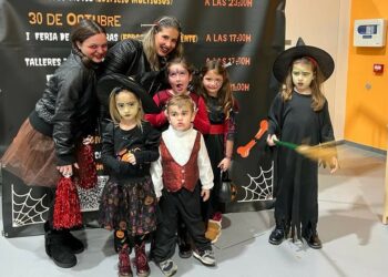 El concurso de disfraces de Halloween en Villares, también para las mascotas