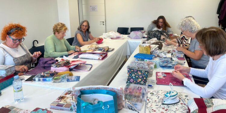 Aumenta la participación en Villares: medio millar de vecinos llenan las actividades culturales del curso