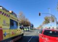 Colisión entre un turismo y una ambulancia en la avenida Reina Berenguela