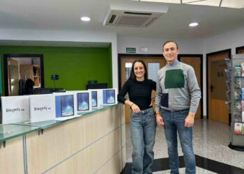 El programa municipal Cibercarba incorpora 5 tablets a su proyecto de educativo y lúdico para los adolescentes