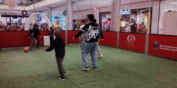 Fútbol para ciegos, una experiencia para conocer los retos a los que se enfrentan los deportistas con discapacidad