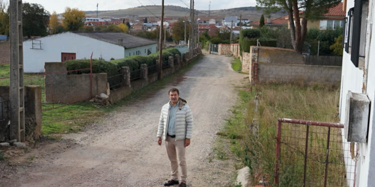 El Ayuntamiento invertirá 63.000 euros para la pavimentación del camino del Pinar