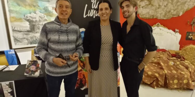 El escritor Adrián Lunas presenta en Santa Marta su obra ‘Fase de Lunas’
