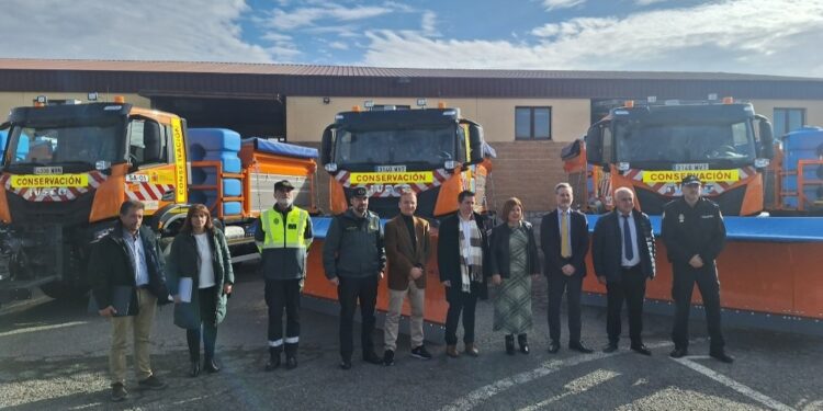 29 máquinas quitanieves y 3.605 toneladas de sal, preparadas para afrontar el invierno en las carreteras de Salamanca