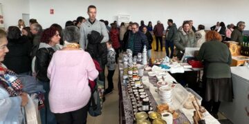 Más de 15 expositores ofrecerán sus productos en la III Feria Agroalimentaria y de Artesanía de Doñinos