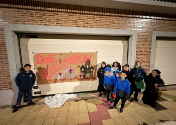 Derroche de creatividad y terror en el concurso de decoración de casas en Doñinos