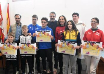 Villamayor concede diez becas a deportistas de élite por importe de 500 euros cada una