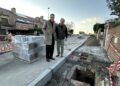 Villamayor renueva más de 1.000 metros de acerado en la urbanización Las Canteras tras más de cuatro décadas