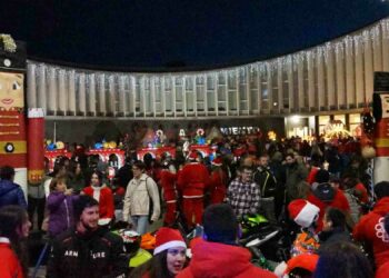 La Navidad estalla con la visita de más de 2.000 personas que confirman a Santa Marta como el referente navideño de la provincia