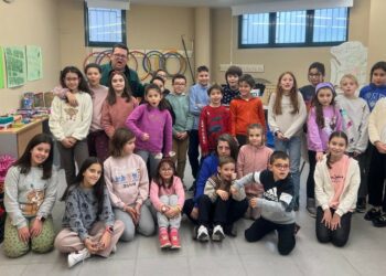 Las ‘Historias de Navidad’ de Ciudad de los Niños y el patinaje sobre hielo de Cibercarba siguen animando las fiestas en Carbajosa