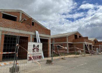 Financiación extra de la Junta para afrontar los sobrecostes de las 19 viviendas protegidas que está construyendo en Doñinos
