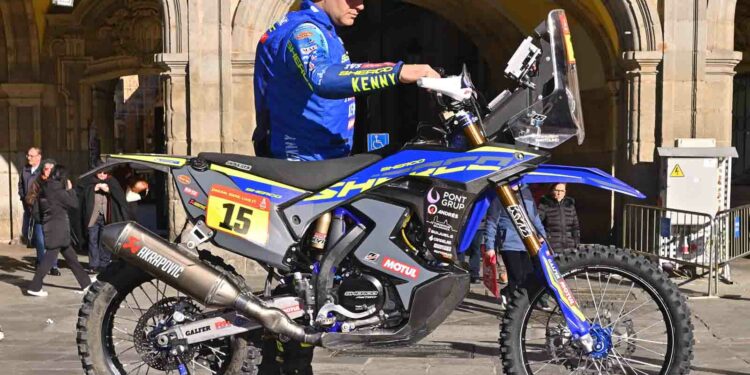 Lorenzo Santolino parte hacia Arabia Saudí para participar en su séptimo Rally Dakar