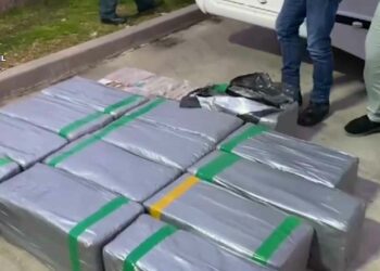 La Guardia Civil detiene en Robliza de Cojos a tres persona e incauta 600 kilos de cocaína en la operación ERGU
