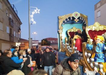 Villares inicia la Navidad con una veintena de actividades: música, teatro, mercadillo, deporte, actos solidarios, Cabalgata y la fiesta de San Silvestre con inauguraciones