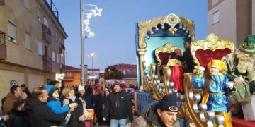 Villares inicia la Navidad con una veintena de actividades: música, teatro, mercadillo, deporte, actos solidarios, Cabalgata y la fiesta de San Silvestre con inauguraciones