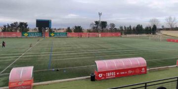 El Ayuntamiento trabaja en la licitación para sustituir el césped artificial del Estadio San Casto
