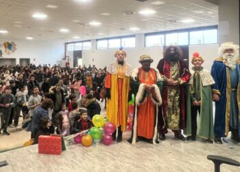Doñinos, primera parada de los Reyes Magos de esta tarde con la recepción a más de 200 niños