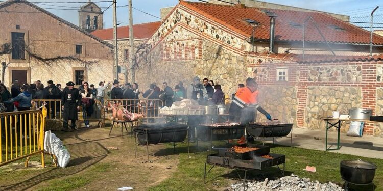 Doñinos celebrará el 8 de febrero su XVII Matanza Tradicional del cerdo