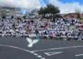 Grito unánime de los 700 escolares de Carbajosa por la Paz