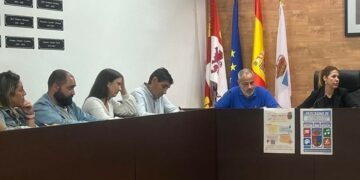 Dos concejales abandonan el PP de Castellanos por «desacuerdos» con el equipo de Gobierno