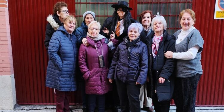 Las Águedas de Santa Marta inician los preparativos de su fiesta con la elaboración del ‘Quinciano’