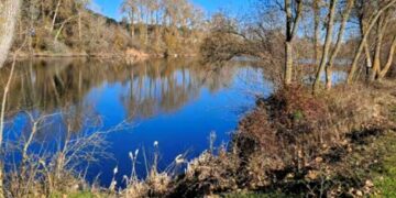 ‘Cuidamos Villamayor’ presenta 300 alegaciones contra la instalación de la planta de hidrógeno verde de Doñinos