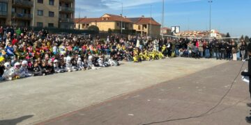 El colegio La Ladera se llena de creatividad y color en su particular Carnaval homenaje a Julio Verne