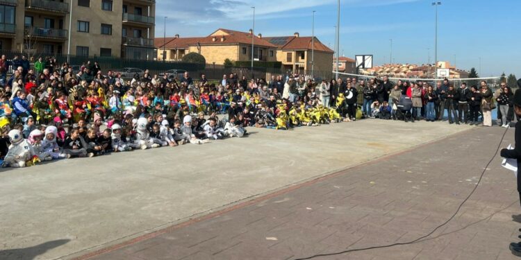 El colegio La Ladera se llena de creatividad y color en su particular Carnaval homenaje a Julio Verne