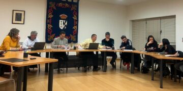 El PP, con el apoyo de PSOE y Vox, aprueba el presupuesto de Doñinos para este año por 3.857.589€