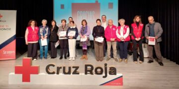 Cruz Roja reconoce en Santa Marta el compromiso y la solidaridad de sus socios en la comarca