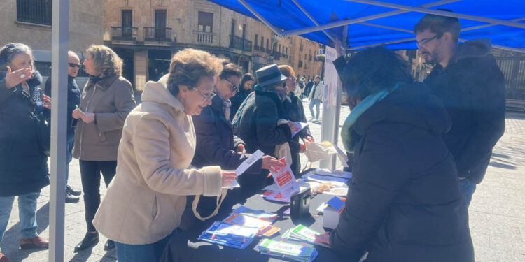 La OMIC sale a la calle para visibilizar su trabajo y celebrar el Día Mundial de las Personas Consumidoras