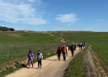 Un centenar de personas participan en la I Marcha por la Igualdad
