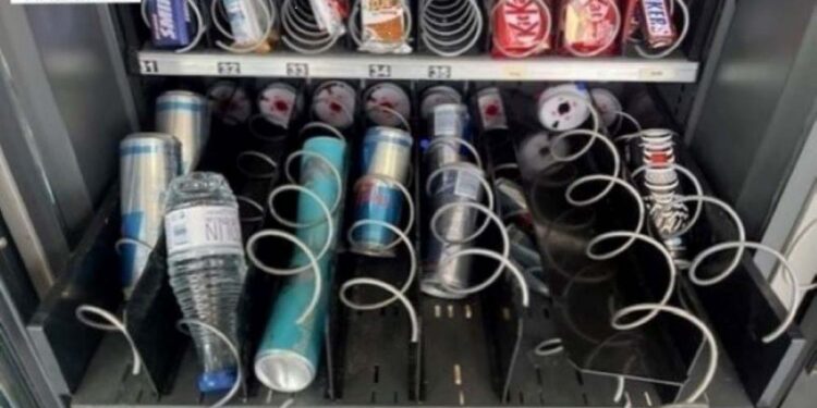 Detenido un hombre por el robo con fuerza en máquinas expendedoras de un establecimiento de Salamanca