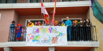 Ciudad de los Niños, CiberCarba y los mayores de Carbajosa dan la bienvenida a las celebraciones del Carnaval