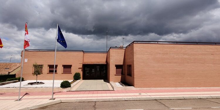 Preocupación en Carrascal de Barregas por los robos de 52 tapas de alcantarilla y 30 farolas en las últimas semanas
