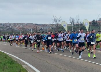 Raphael Lekakeny y Gema Martín se llevan la XIII Media Maratón ‘Ciudad de Salamanca’