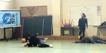 Nueva jornada de deporte inclusivo de goalball con los alumnos de 1º de ESO del IES Torrente Ballester