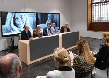 La Universidad, la Junta y la Biblioteca Nacional presentan las actividades para celebrar el centenario del nacimiento de Carmen Martín Gaite