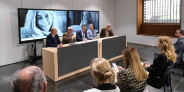 La Universidad, la Junta y la Biblioteca Nacional presentan las actividades para celebrar el centenario del nacimiento de Carmen Martín Gaite