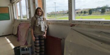 Sustitución de seis ventanas para mejorar la climatización y eficiencia energética del CEIP Miguel Hernández